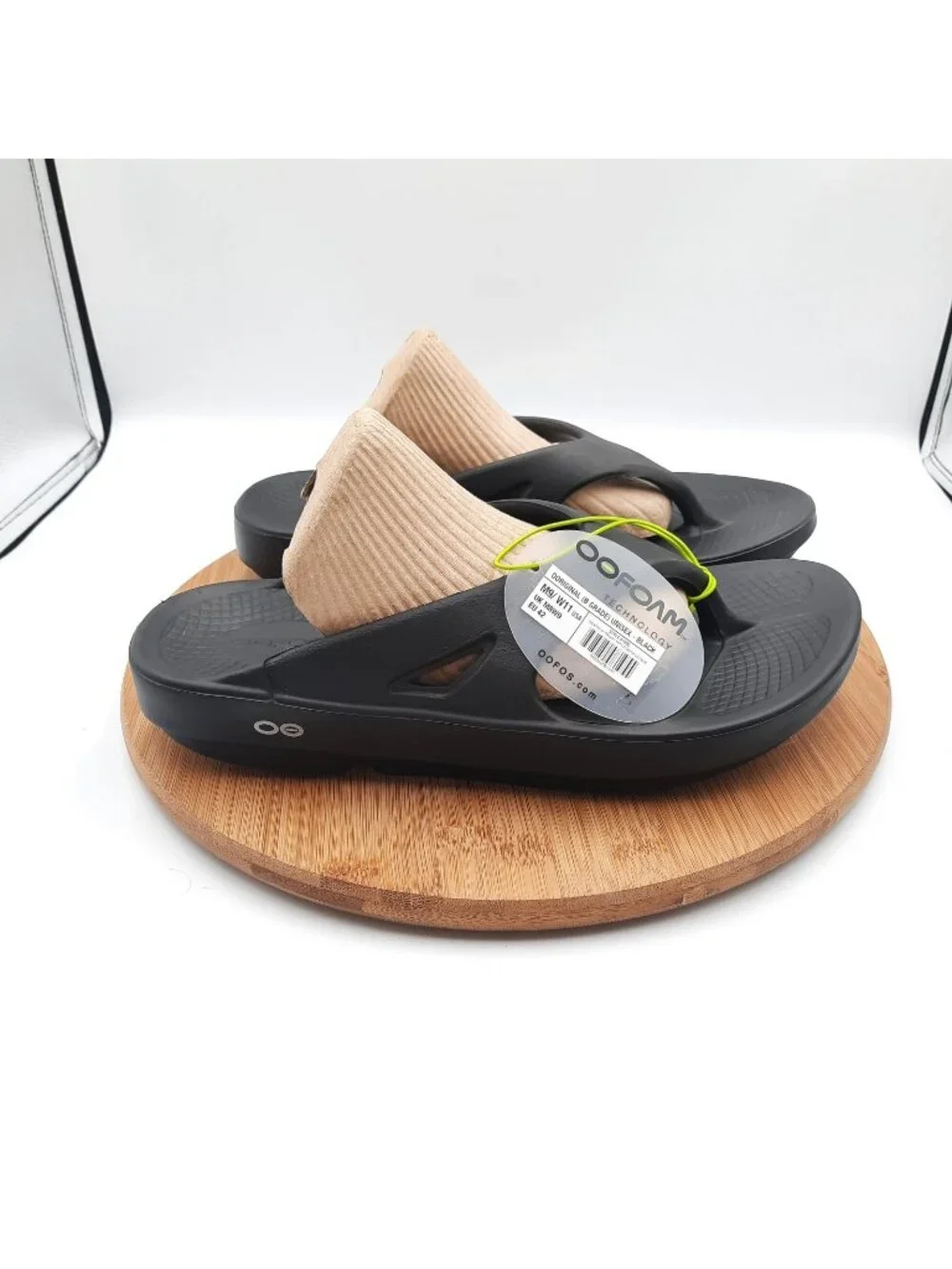 OOfos OOriginal Mens Size 9 (W11) Sandals Black Recovery Gym Workout Slip On NEW